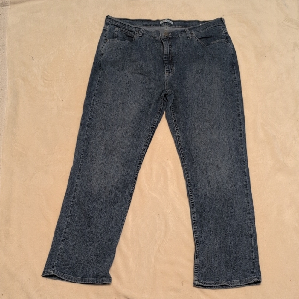 Riders by Lee Women's Classic Fit Straight Leg Blue Jeans Size 18